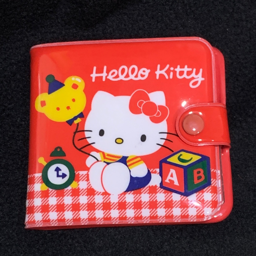 Hello Kitty Y2K Plastic Wallet Red Gingham